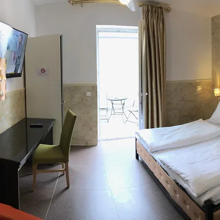 게스트하우스 Vogelweiderhof-rooms 3*