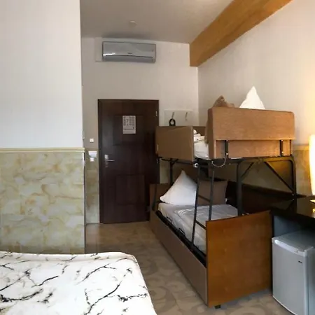 Vogelweiderhof-rooms 3*