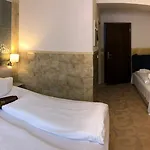 Gasthof Vogelweiderhof-rooms 3*